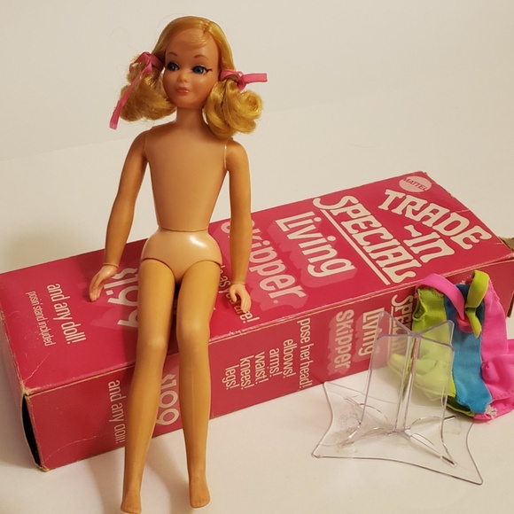 Vintage 1969 Skipper Doll with Original Trade In Box by Mattel/Barbie, Swimsuit+ - Picture 3 of 15